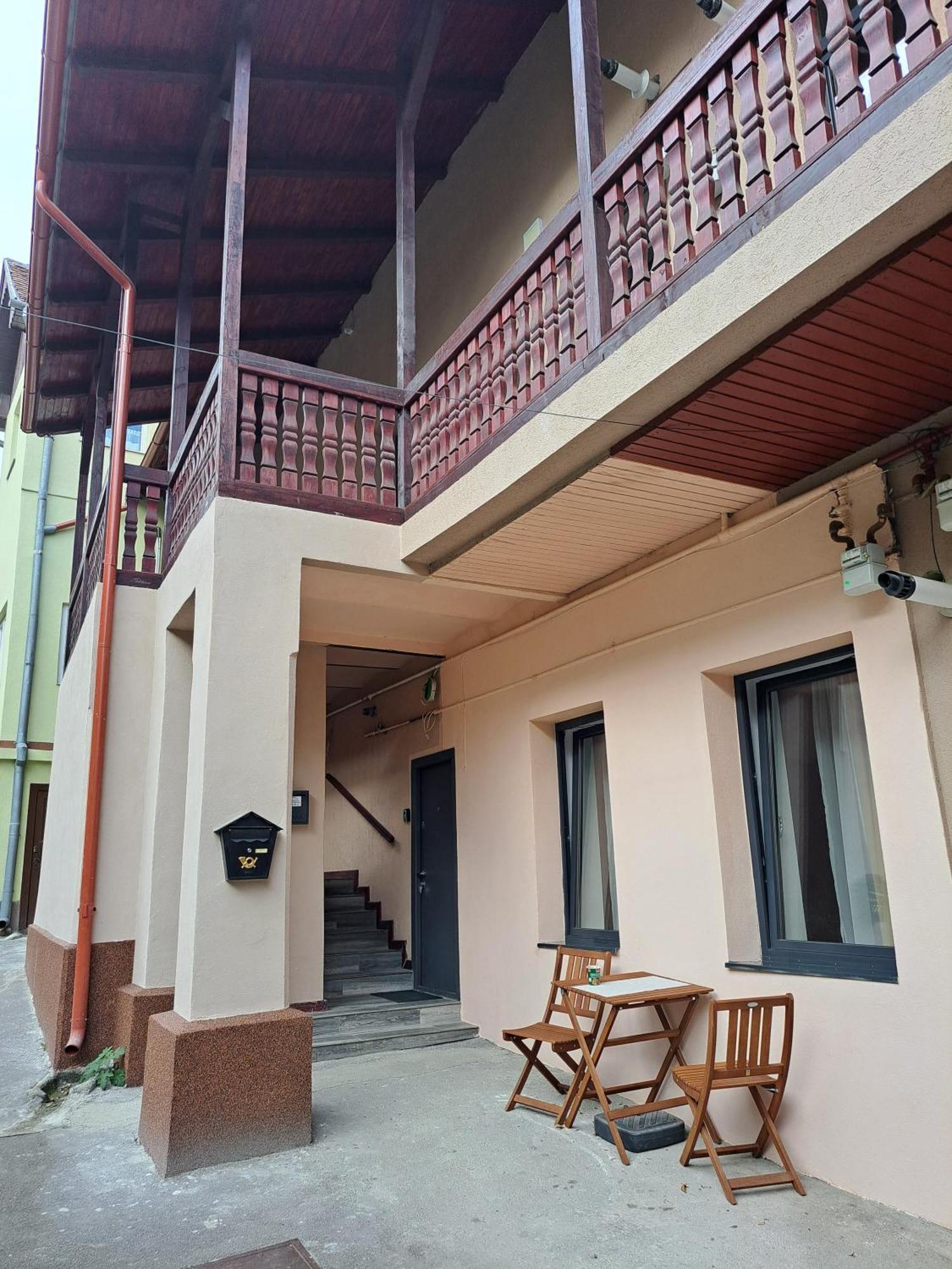 Cosy Studio In The Heart Of Braşov Eksteriør billede